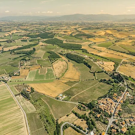 Antica Corte * Valiano