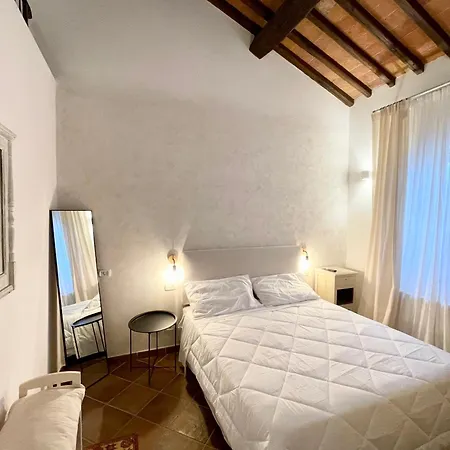 Antica Corte * Valiano