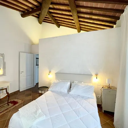 Antica Corte * Valiano