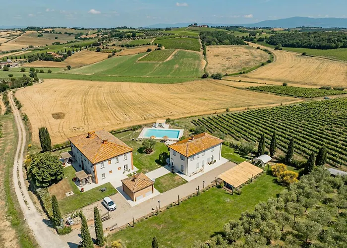 Antica Corte * Valiano